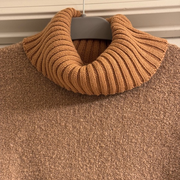 OFFLINE BY AERIE CHILLSIDE TURTLENECK KNIT OVERSIZED SWEATER size XL - Picture 6 of 7